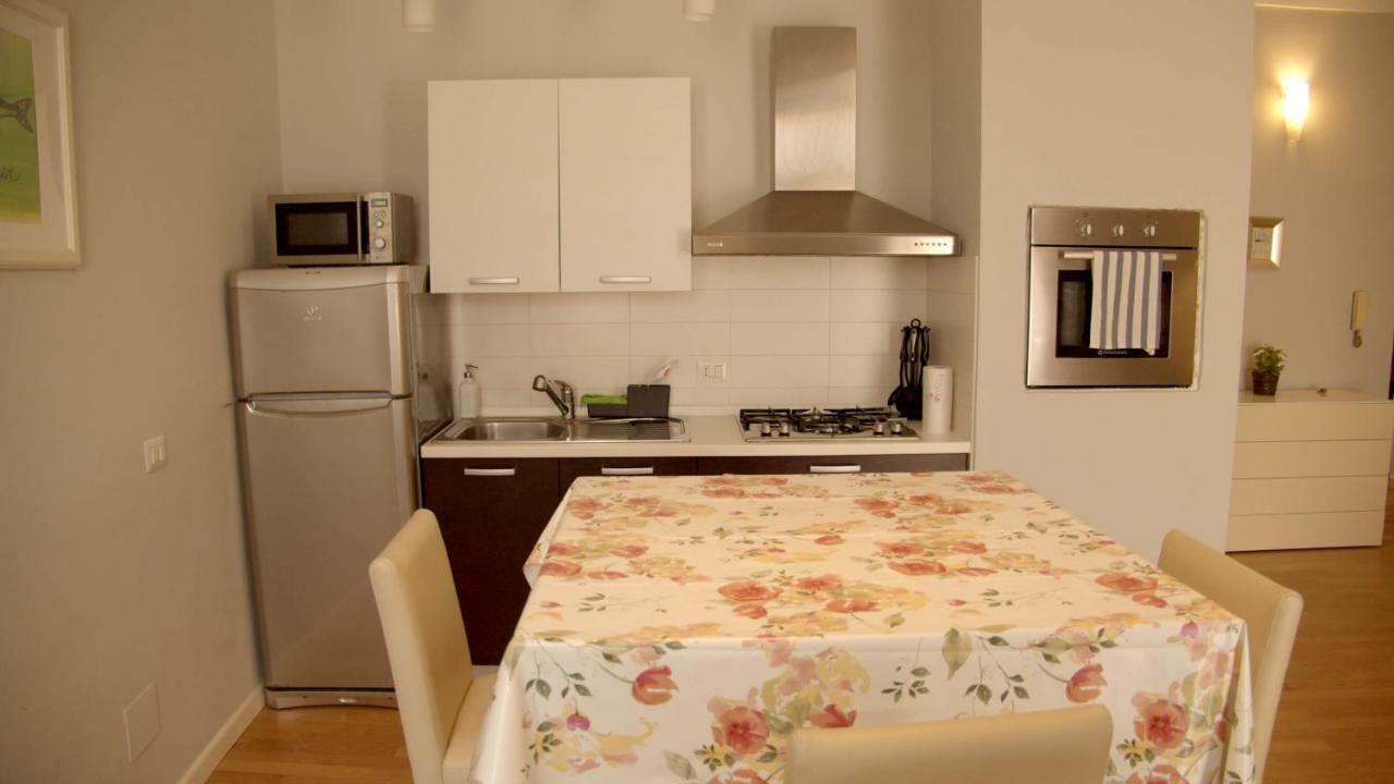 Ortigia Guest House Casa Flora Syracuse Exterior foto